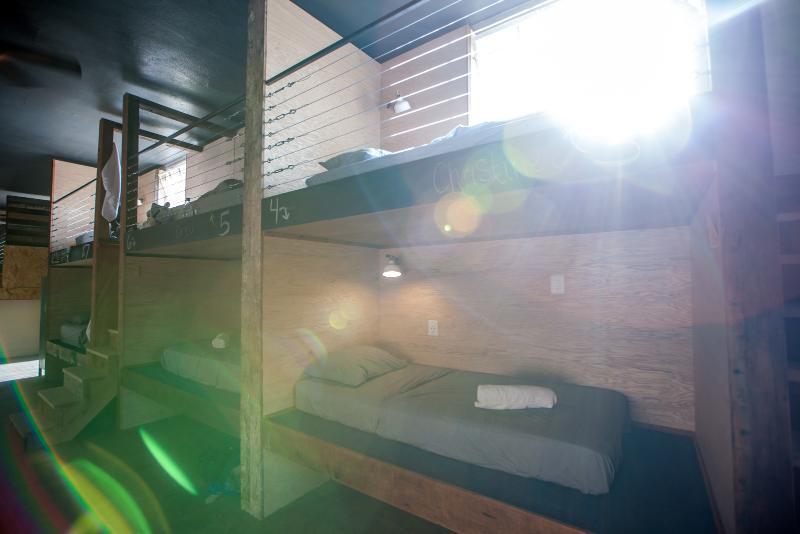 Podshare Hollywood Hotel Los Angeles Exterior photo